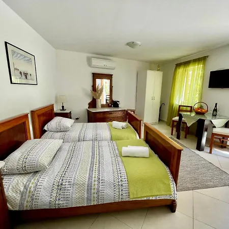 Guest house Kresic