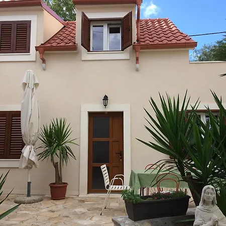 בית הארחה Kresic ספליט